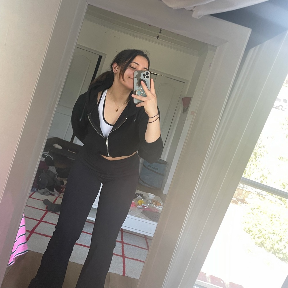 Cropped hoodie